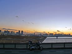 小さな夢、大きな壁に掲載されていた画像