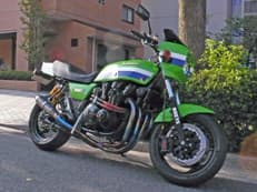 現役のＺ１１００Ｒに掲載されていた画像